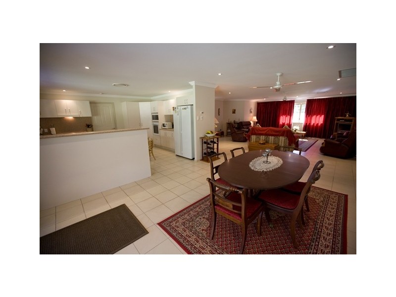 77 Kirsten Drive, Curra QLD 4570