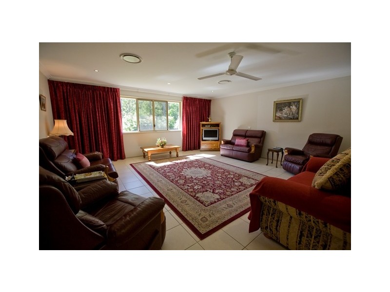 77 Kirsten Drive, Curra QLD 4570