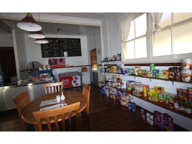 10 Main Street, Gundiah QLD 4650