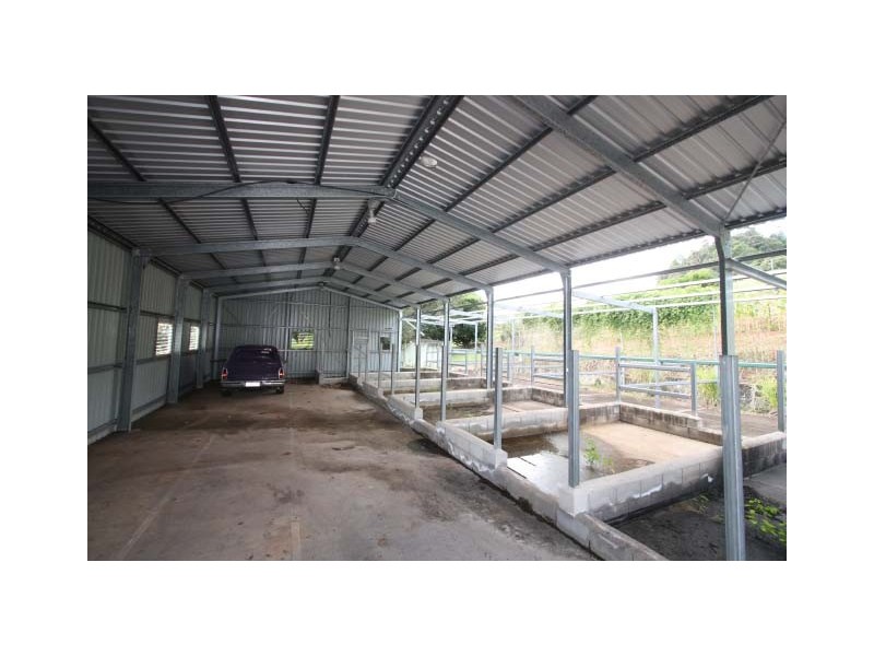 184 Robinson Road, Calico Creek QLD 4570