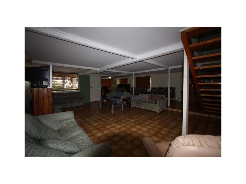 184 Robinson Road, Calico Creek QLD 4570