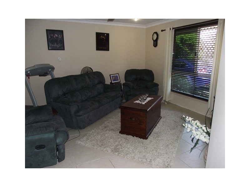 68 Kurrajong Drive, The Palms QLD 4570