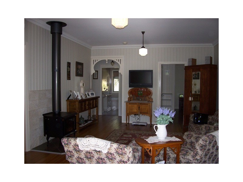 6 Minya Rd, The Palms QLD 4570