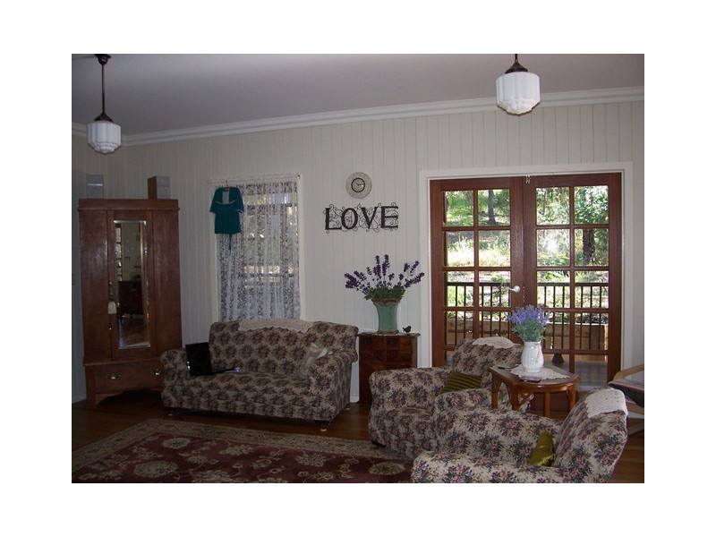 6 Minya Rd, The Palms QLD 4570