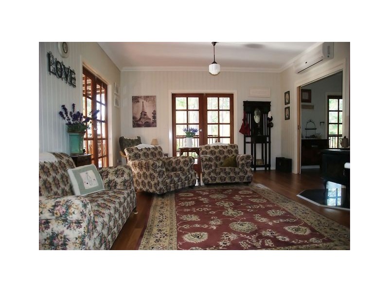 6 Minya Rd, The Palms QLD 4570