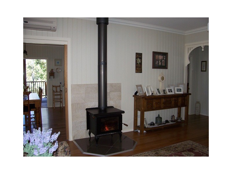 6 Minya Rd, The Palms QLD 4570