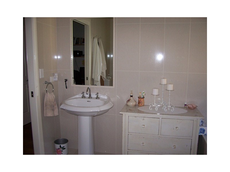 6 Minya Rd, The Palms QLD 4570