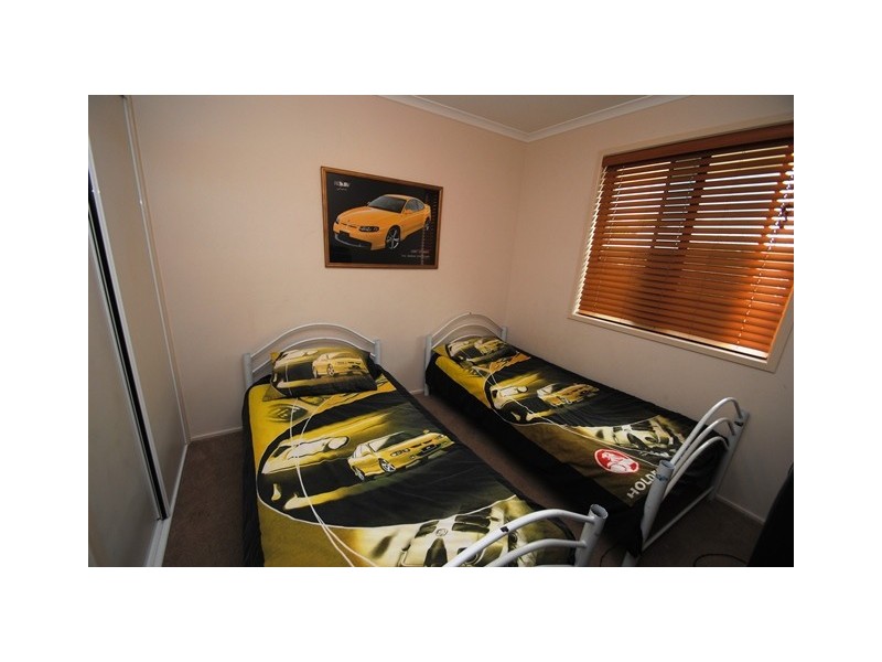 18 Fairway Drive, Gympie QLD 4570