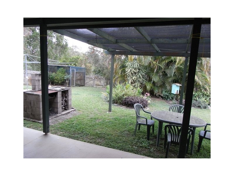 Araluen QLD 4570