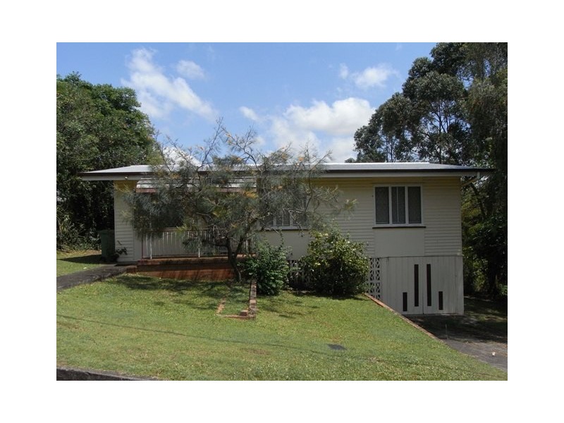 8 Thomas Street, Gympie QLD 4570