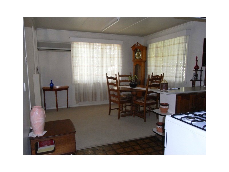 8 Thomas Street, Gympie QLD 4570