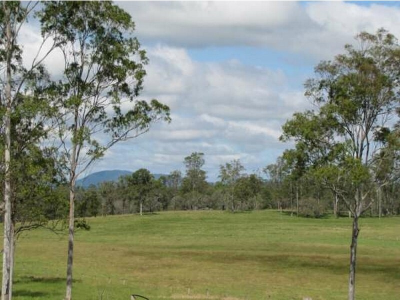 Theebine QLD 4570