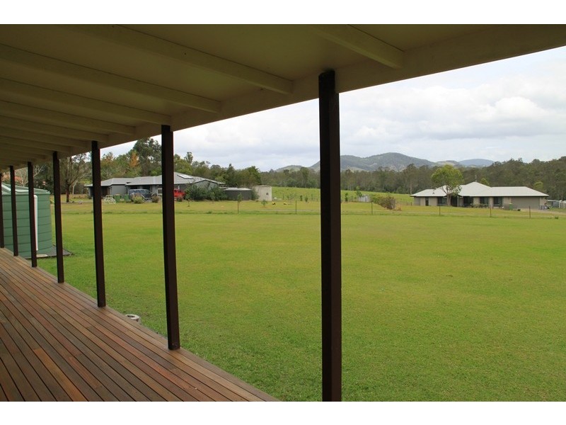 4 Tea Tree Court, The Palms QLD 4570