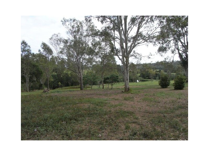 47a / L16 Green Trees Road, Pie Creek QLD 4570