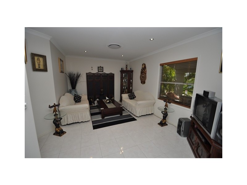 38 Willow Grove Road, Southside QLD 4570