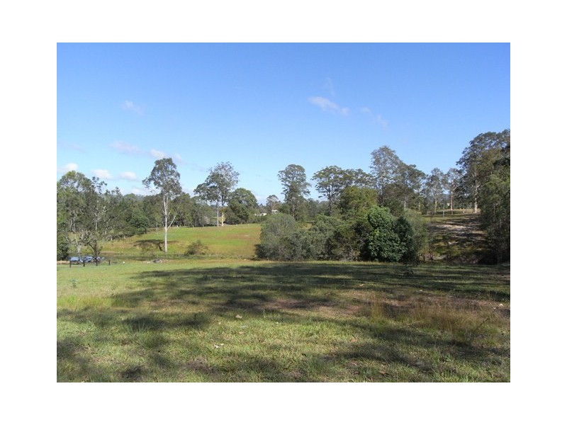 L2 Fraser Rd, Araluen QLD 4570