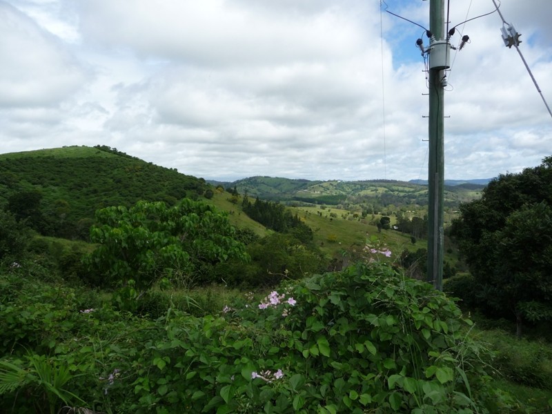 57 Hetherington Rd, Chatsworth QLD 4570