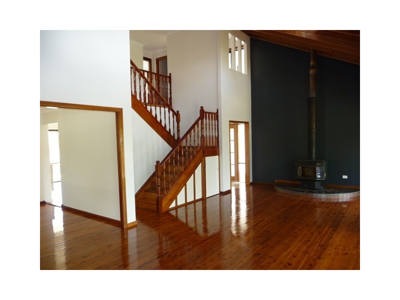 57 Hetherington Rd, Chatsworth QLD 4570