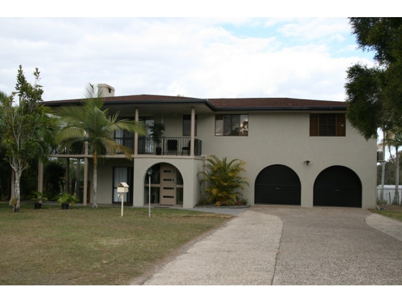 9 Sorensen Road, Southside QLD 4570