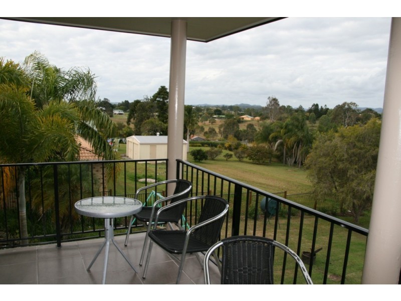 9 Sorensen Road, Southside QLD 4570