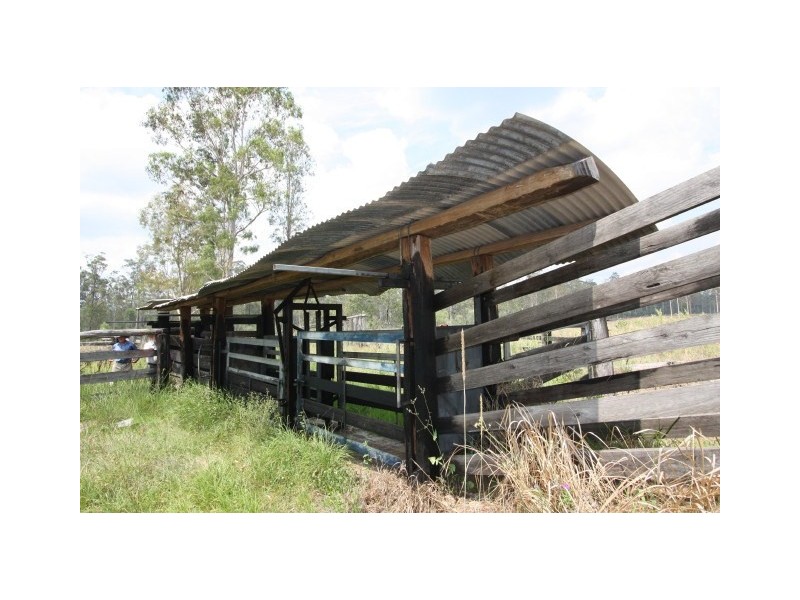 Glenwood QLD 4570