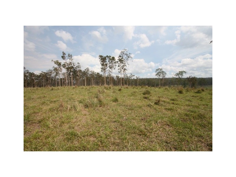Glenwood QLD 4570