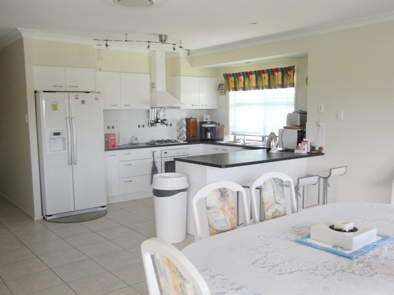 99 Deans Road, The Palms QLD 4570