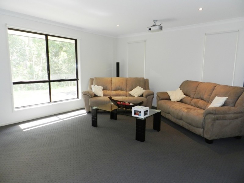 22 Skyline Terrace, Gympie QLD 4570
