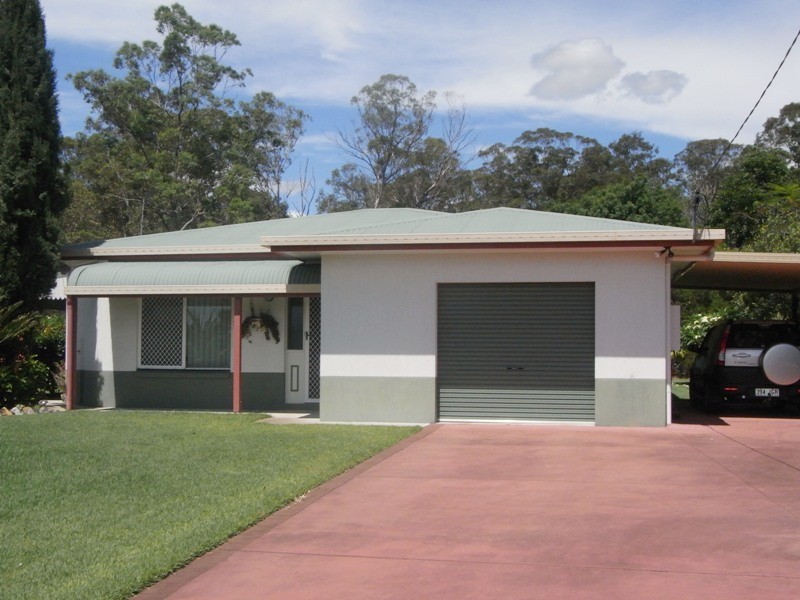 5 Farmborough Court, Southside QLD 4570