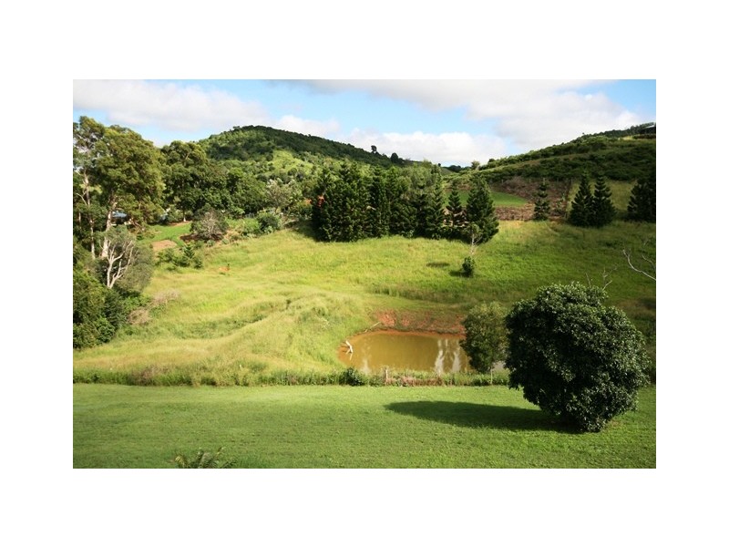 27 Highfield Drive, Chatsworth QLD 4570