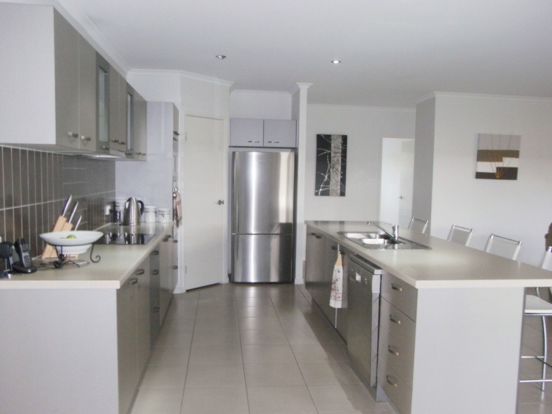 46 Presidential Avenue, Jones Hill QLD 4570