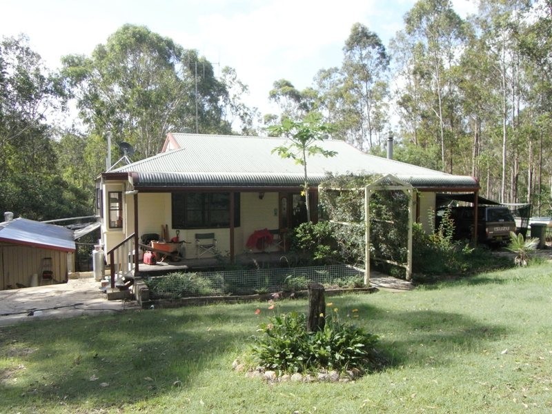 51 Lynne Drive, Curra QLD 4570