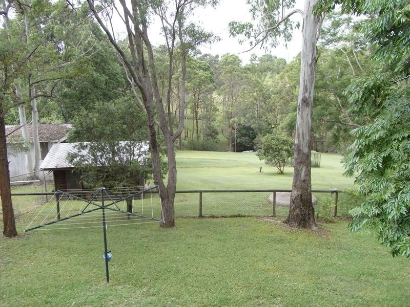 11 Trout Road, The Dawn QLD 4570
