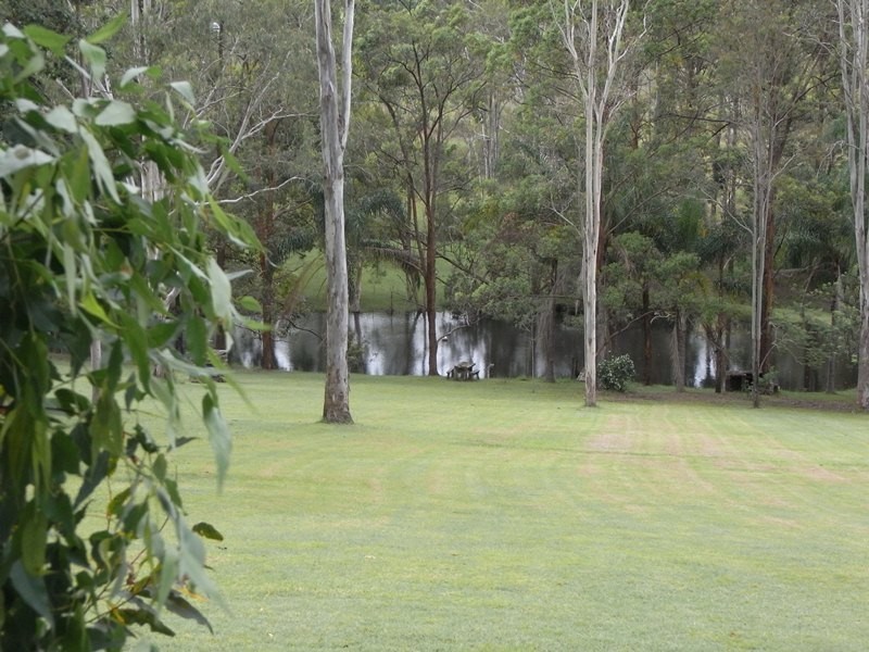 15 Trout Road, The Dawn QLD 4570