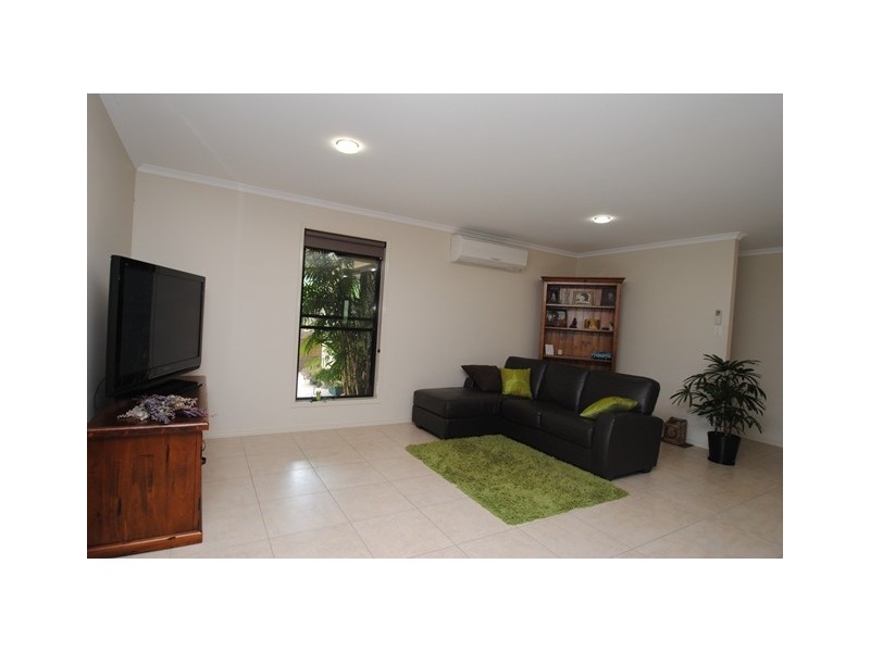 33 St Andrews Cres, Gympie QLD 4570