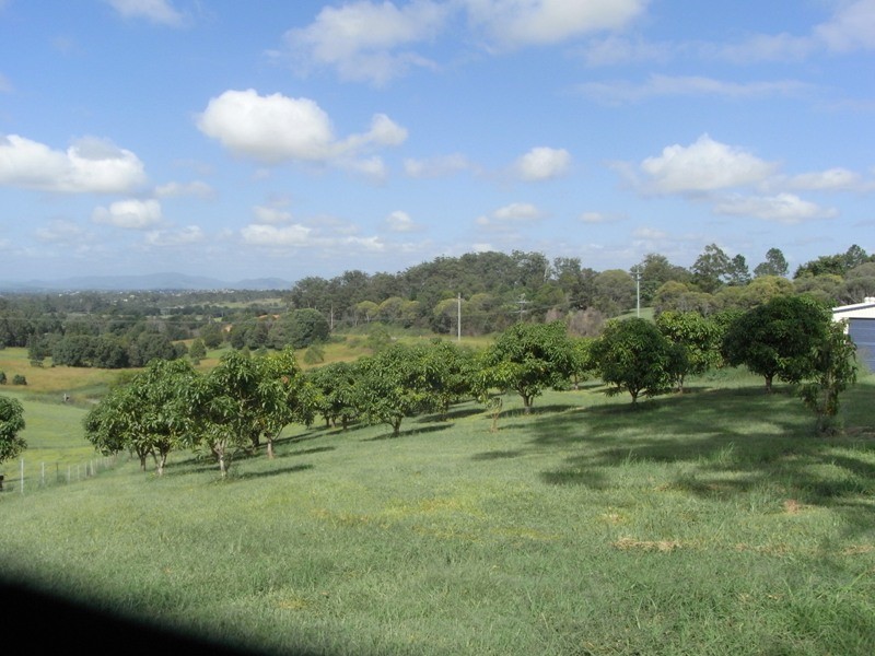 119 Grecian Bends Road, Greens Creek QLD 4570