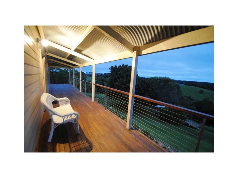 41 Figtree Road, Chatsworth QLD 4570