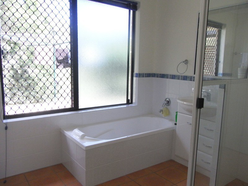 23 Sweeney Court, Pie Creek QLD 4570