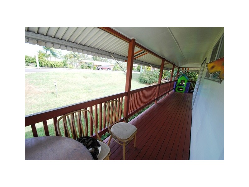 16 Barton Road, Victory Heights QLD 4570