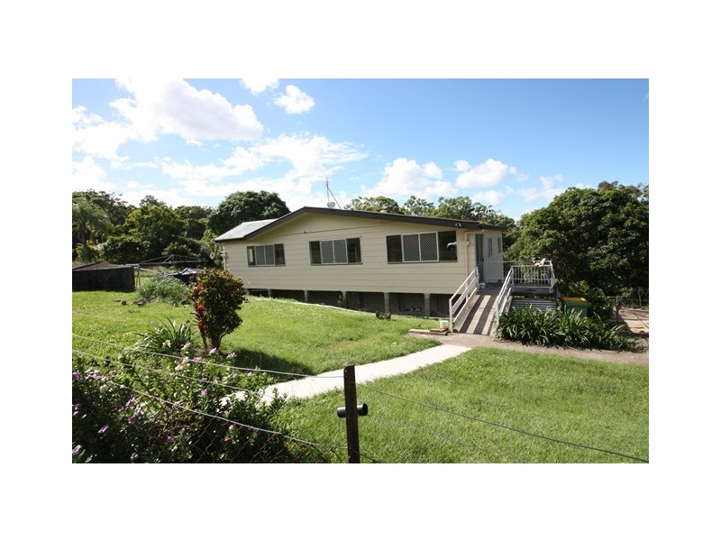 173 McIntosh Creek Road, Jones Hill QLD 4570