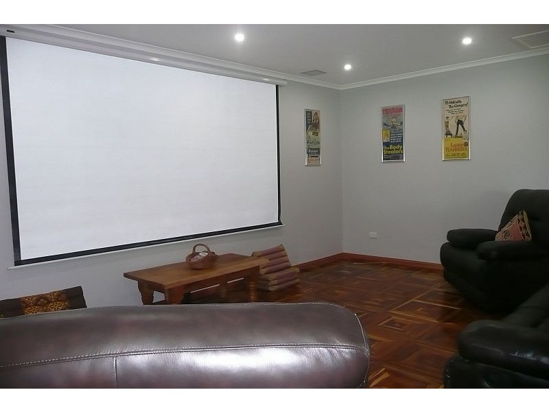 Glastonbury QLD 4570