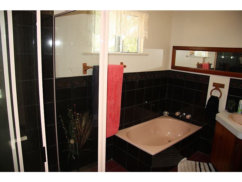 6 Thomas Road, Curra QLD 4570