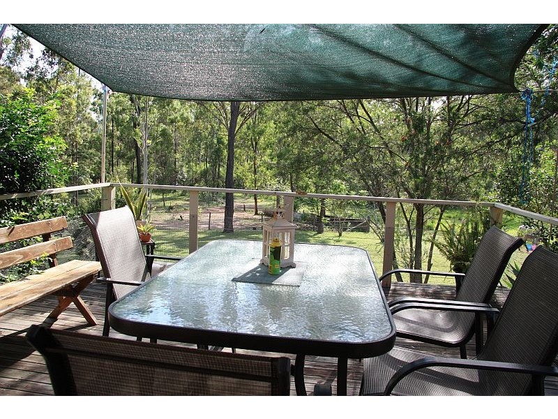 6 Thomas Road, Curra QLD 4570