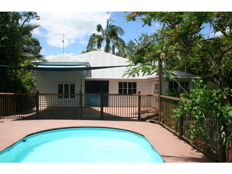 61 – 63 Main Street, Kin Kin QLD 4571