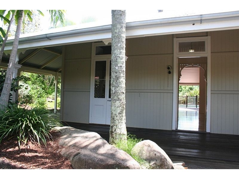 61 – 63 Main Street, Kin Kin QLD 4571