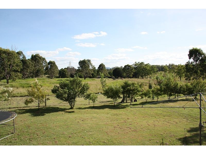 Theebine QLD 4570