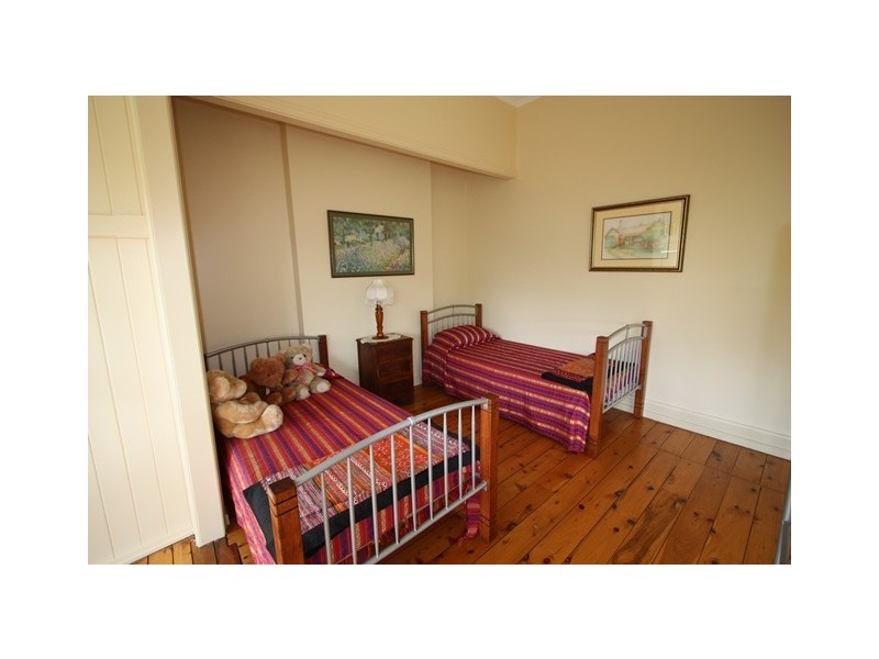 Wolvi QLD 4570