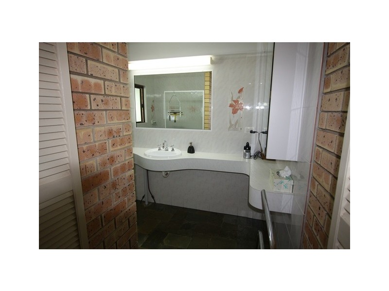 Wolvi QLD 4570