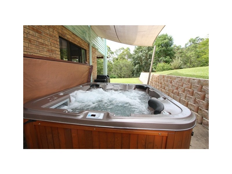 Wolvi QLD 4570