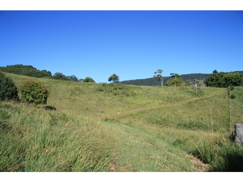 33 Sister Tree Creek Road, Kin Kin QLD 4571